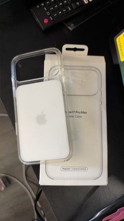 iPhone 17 Pro Max Clear Case with MagSafe