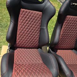 Universal Racing Seats
