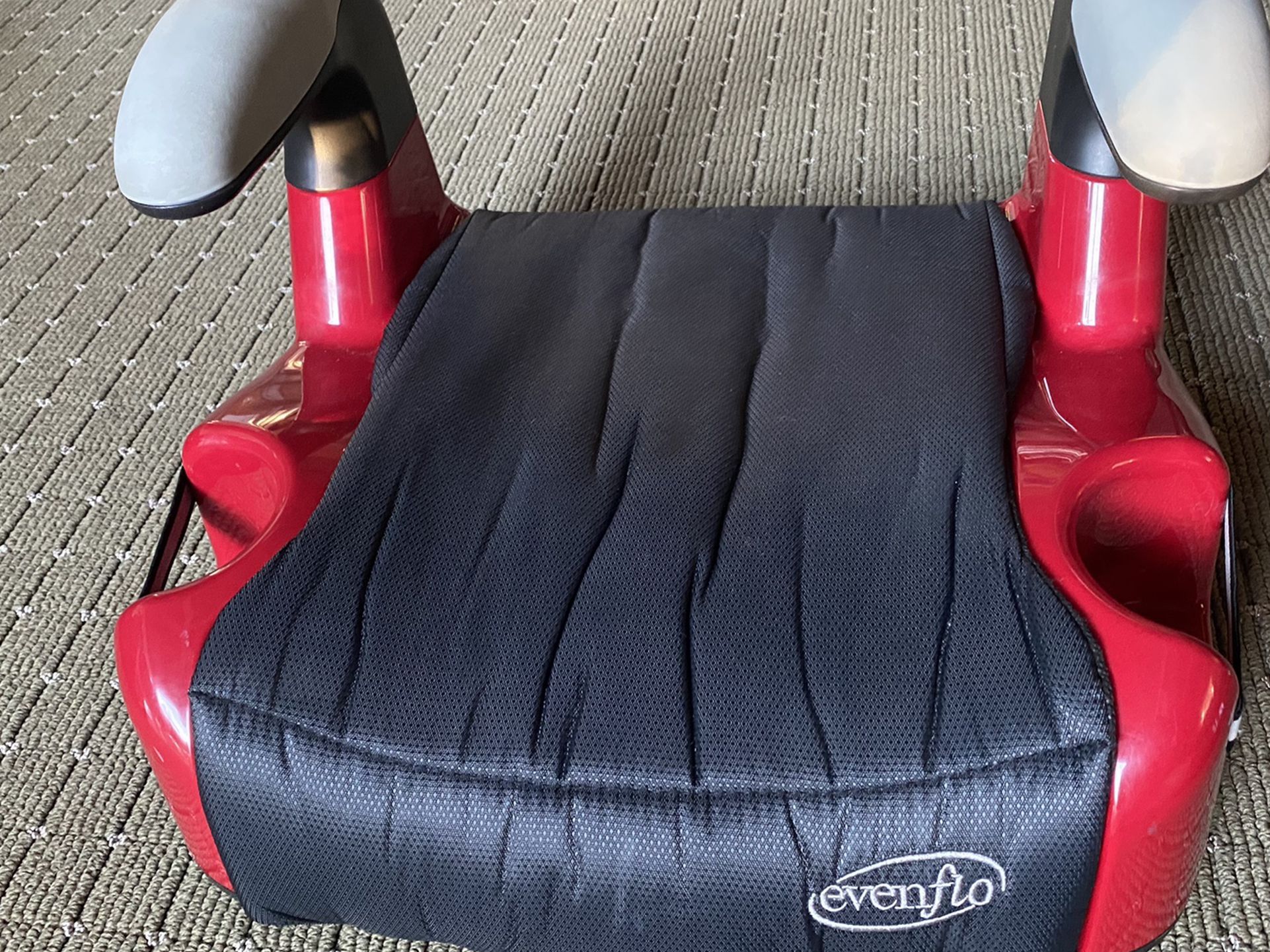 Evenflo Backless Booster Seat.