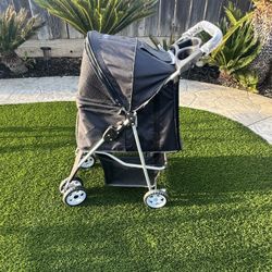Dog stroller