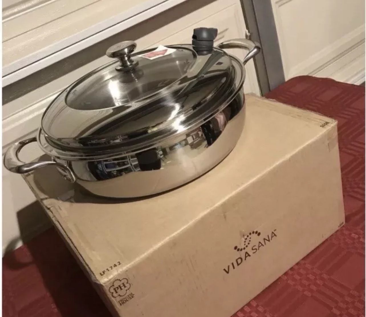 Princess House VIDA SANA® 5-PLY STAINLESS STEEL COOKWARE 14″ Skillet 5558