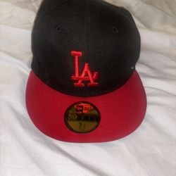 red and black dodgers hat