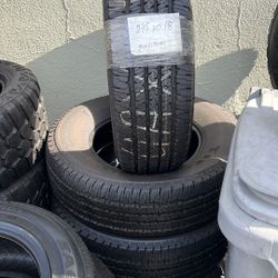 LT275/70/18 Firestone Set Of 4 Tires 95% life Installed And Balanced Set De 4 Llantas Como Nuevas Instaladas Y Balanceadas