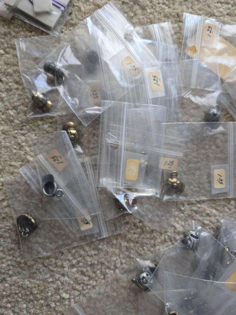 Metal Small Pendants For Jewelry Or Embelishing