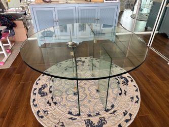 Round Glass Dinner Table