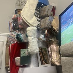 4.5' Round Pegboard Display Unit - Party City - $100