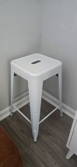 Metal stool