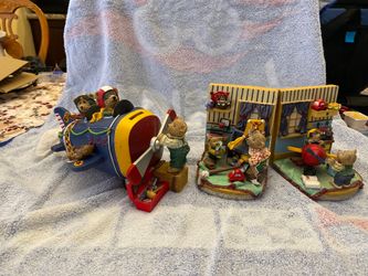 Children’s piggy bank bookend set Bear Plane themed