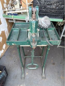 Heavy-Duty Button Press Machine