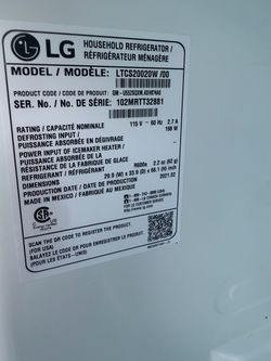 20 cu. ft. Top Freezer Refrigerator
