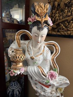 Large Porcelain Asian Goddess Figurine with Gold Accents
