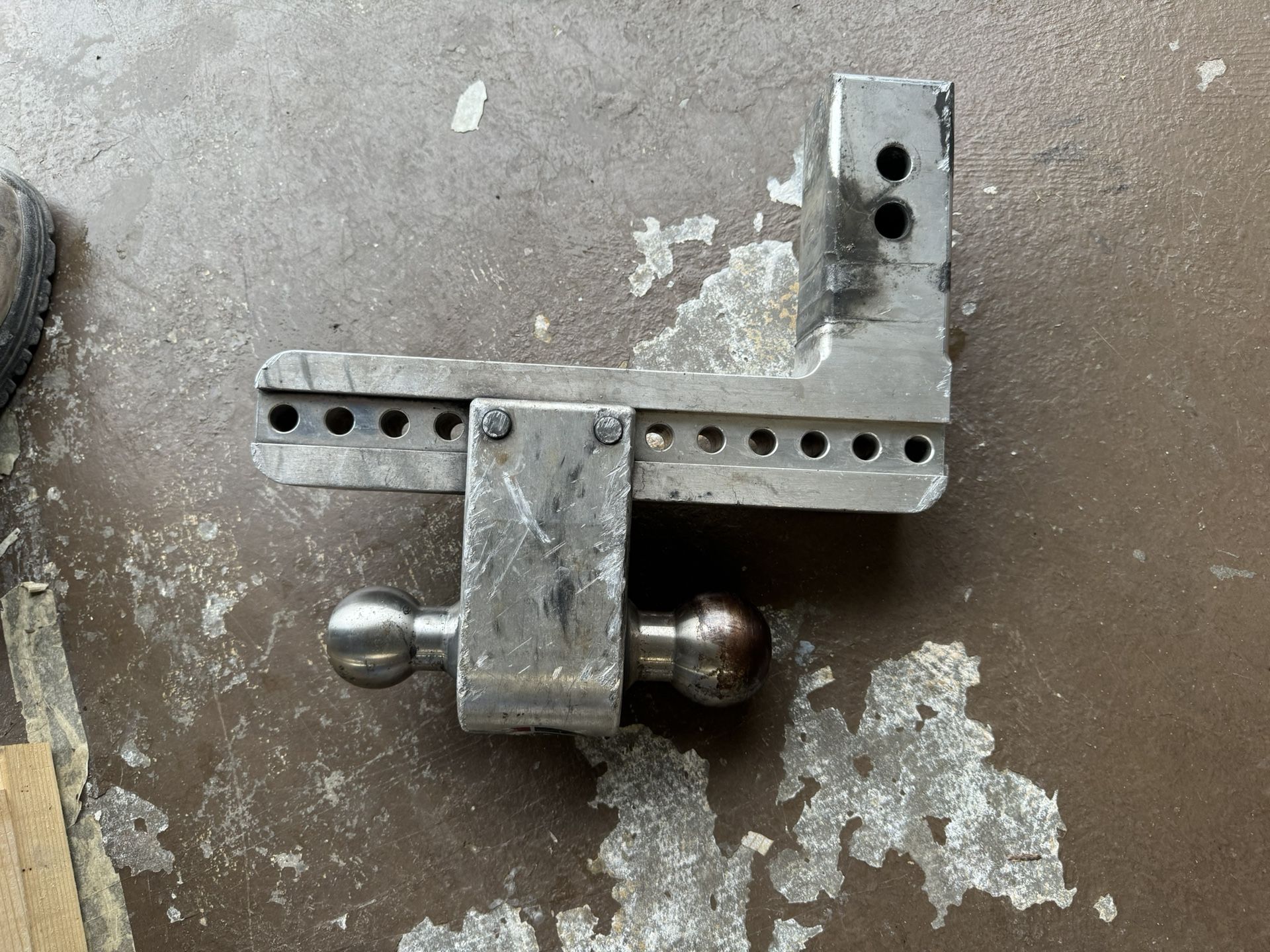 Hitch For Weight Safe