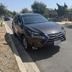 2015 Lexus NX 200t