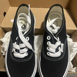 NIB Vans “Authentic” Shoes Kid’s Size 11.5