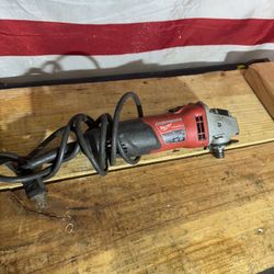 Milwaukee Grinder Corded. Works Perfectly 