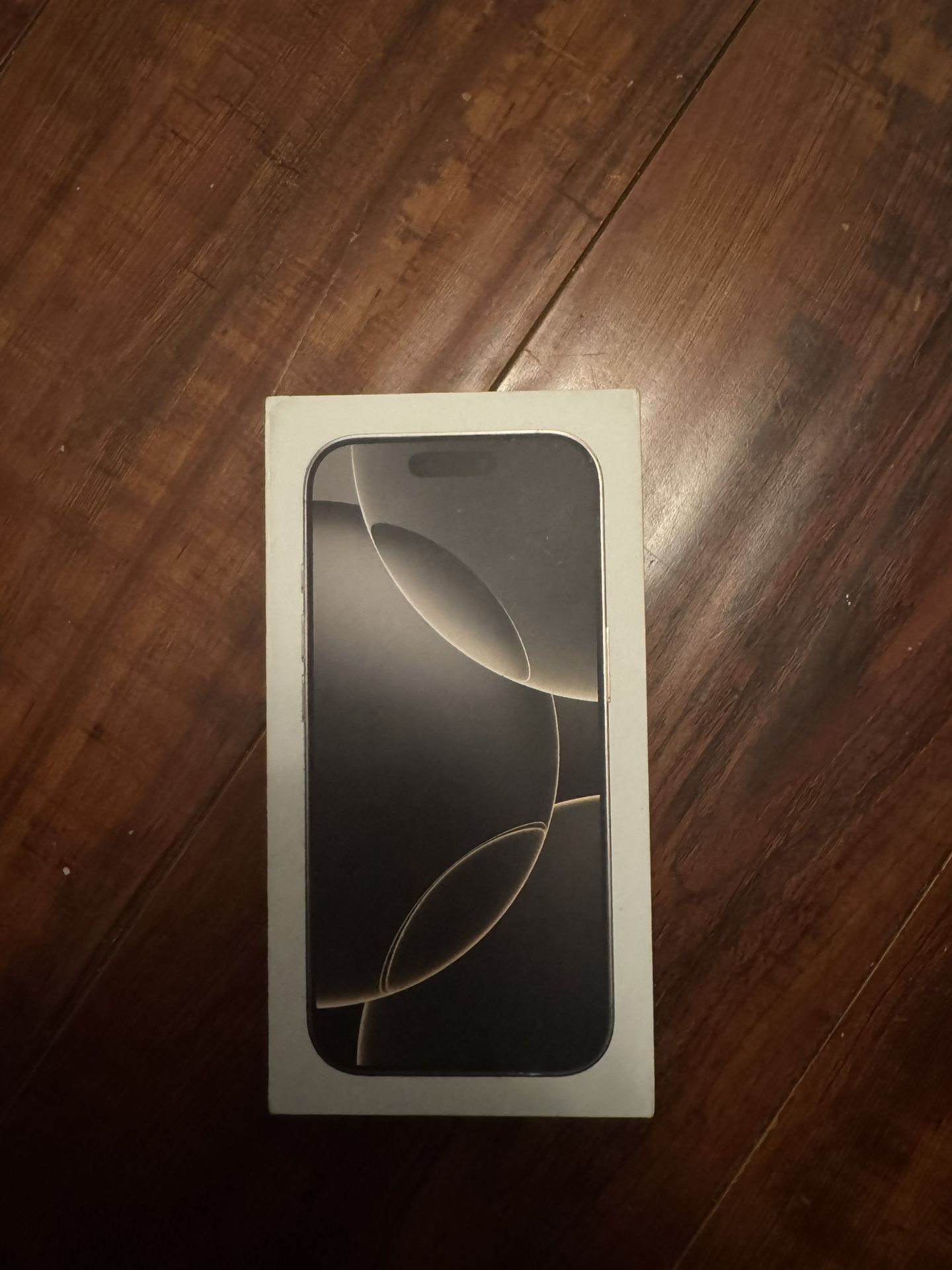 Iphone 16 Pro Box