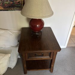 LVseat/couch 4’ Deep, Ntstsnd N Lamps, Soundbar Misc