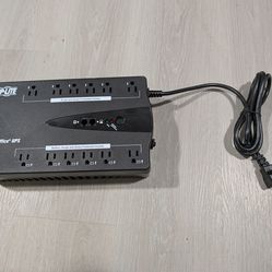 Tripp Lite 750VA / 450W Battery Backup & Surge Protector (INTERNET750U)
