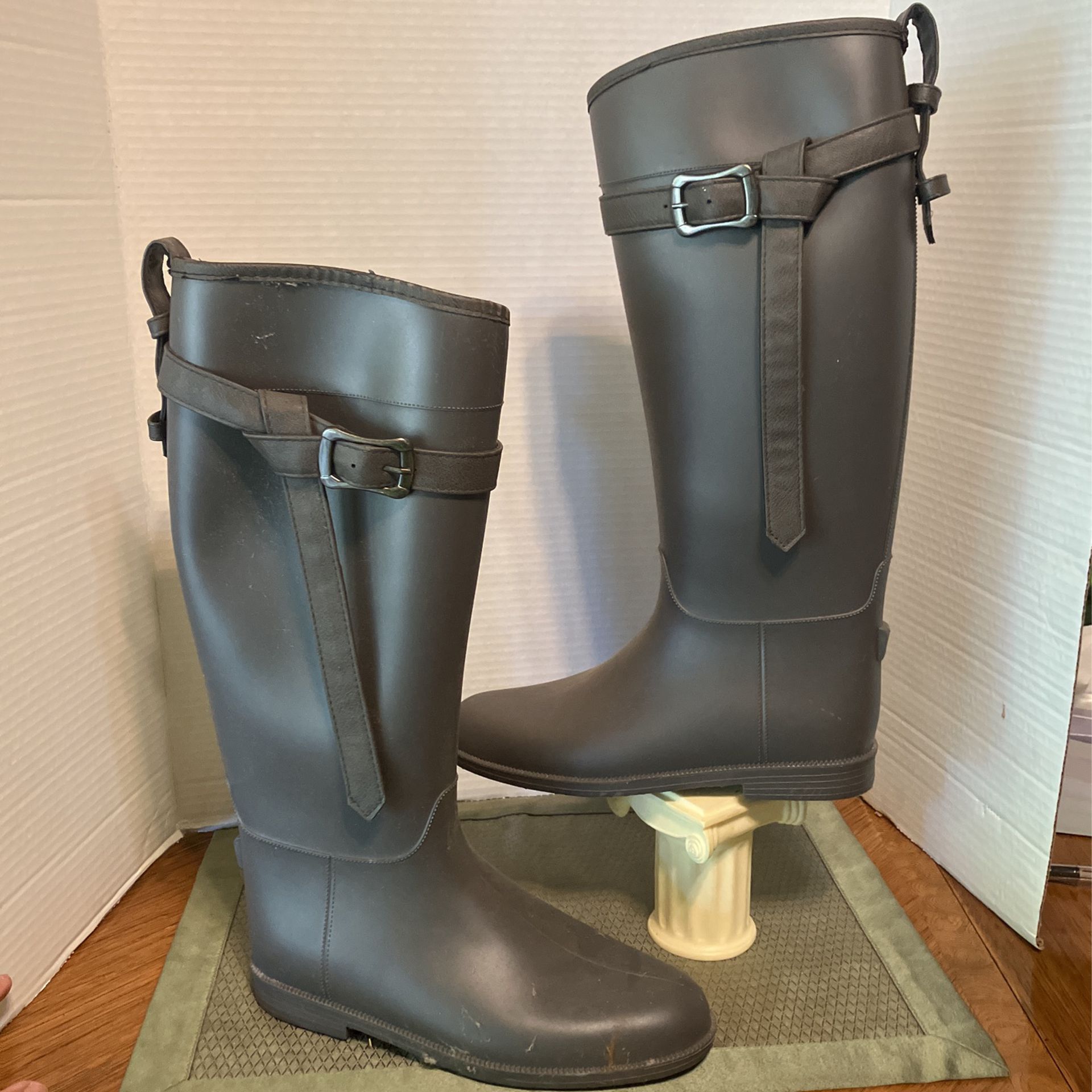 Dirty Laundry Rise Up Rain Boots Women’s Gray Size 8