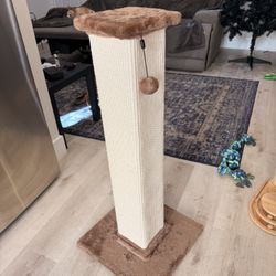 Premium Giant Cat Scratching Post