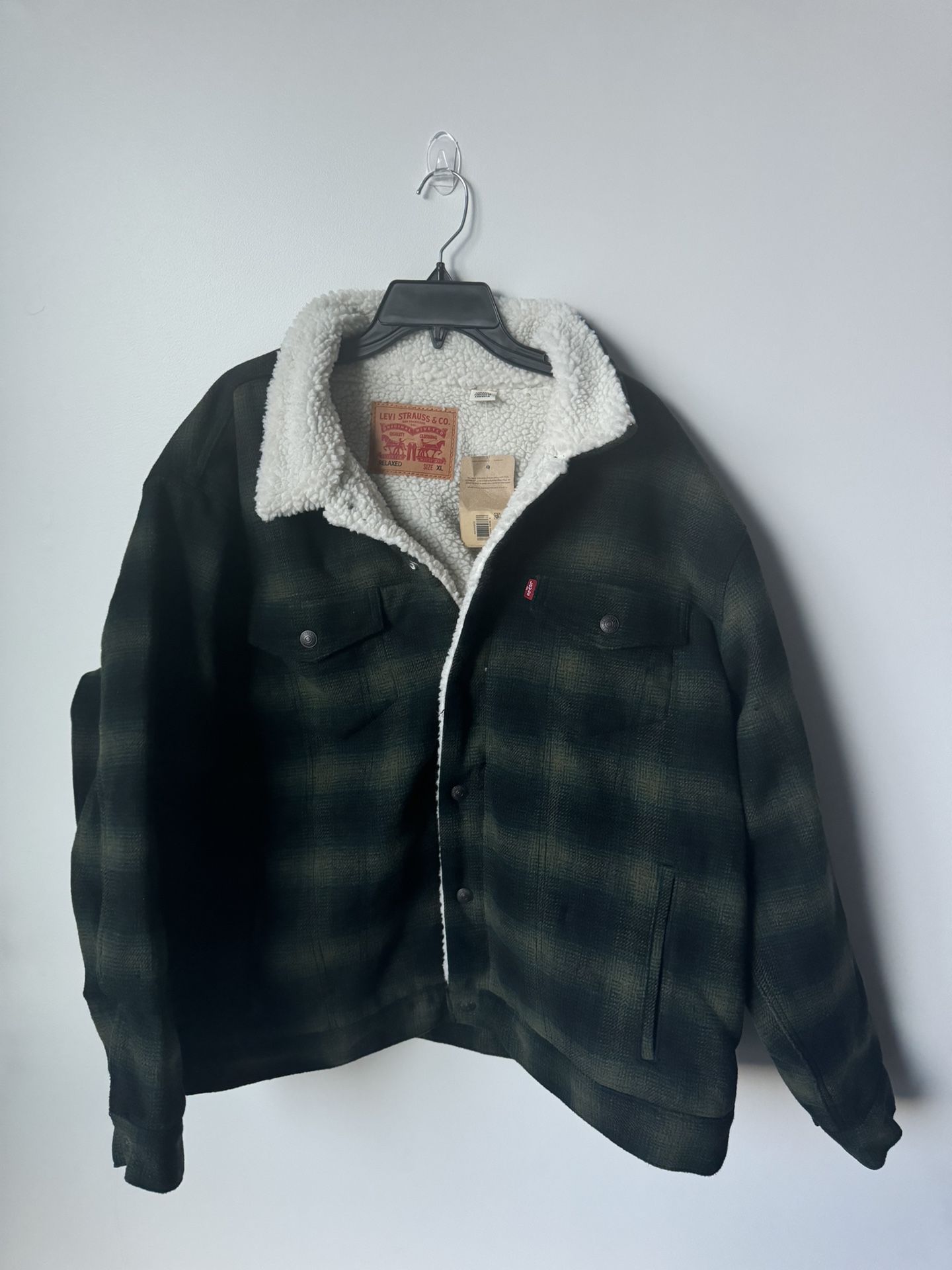 Levi Mens NEW
