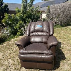 Recliner 