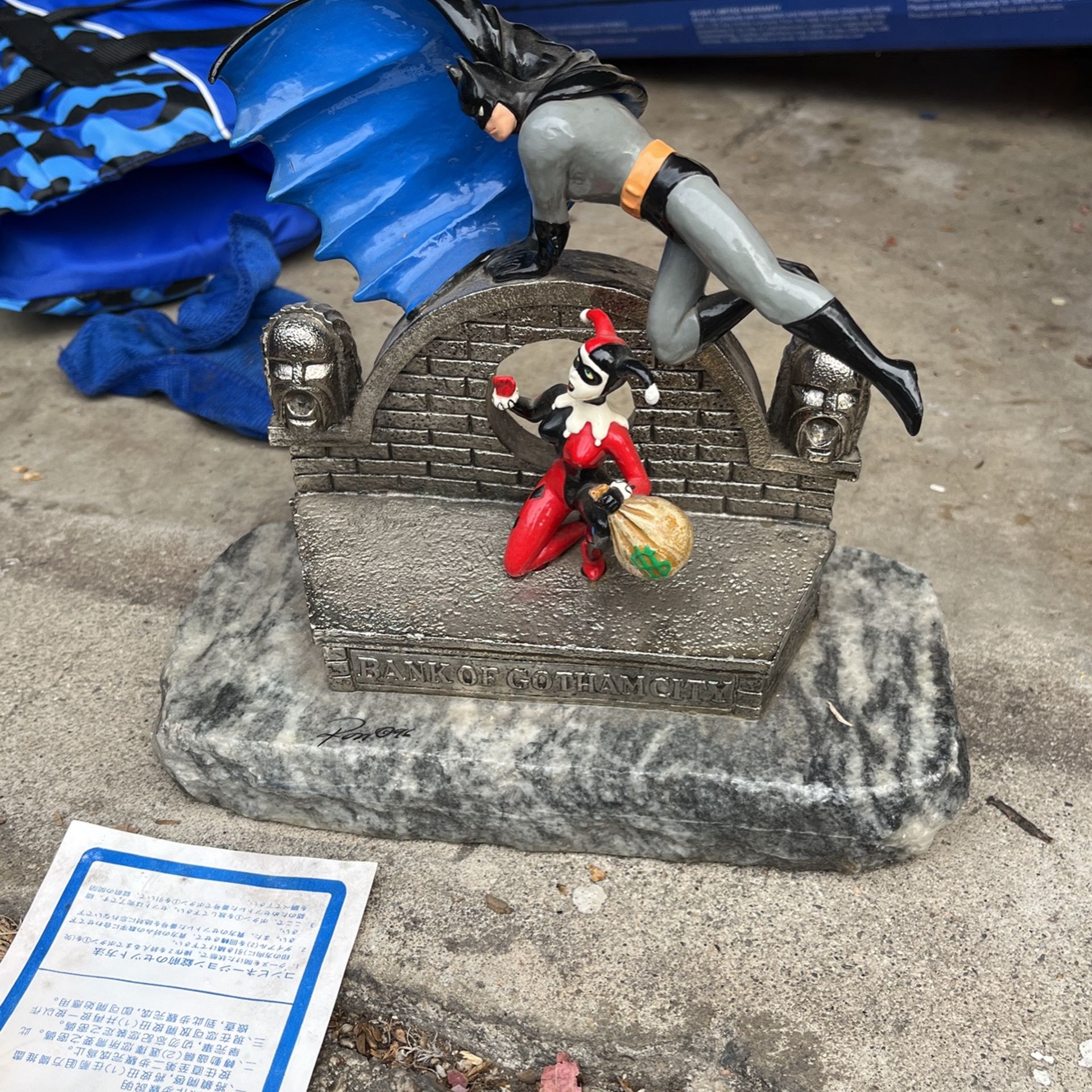 Batman Statue