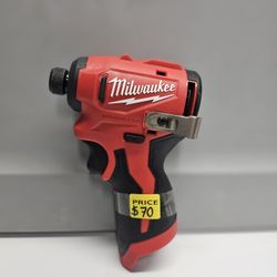 Milwaukee
M12 12V Lithium-Ion Subcompact Brushless Cordless 1/4 in. Hex Impact Driver (Tool-Only)