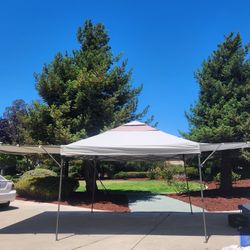 Very Large Pop Up 10X25
