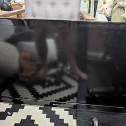 32" Samsung TV