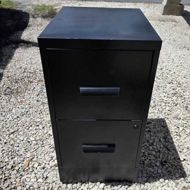 FILE CABINET - STEEL 2-DRAWER FILING CABINETS