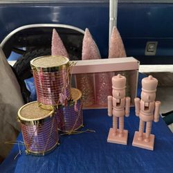 Christmas Decorations And Ornaments