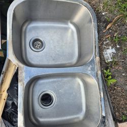 Used Sink 