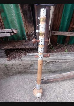 Folk Fiddle ( Ravan Hatta Folk Fiddle) Musical String Instrument