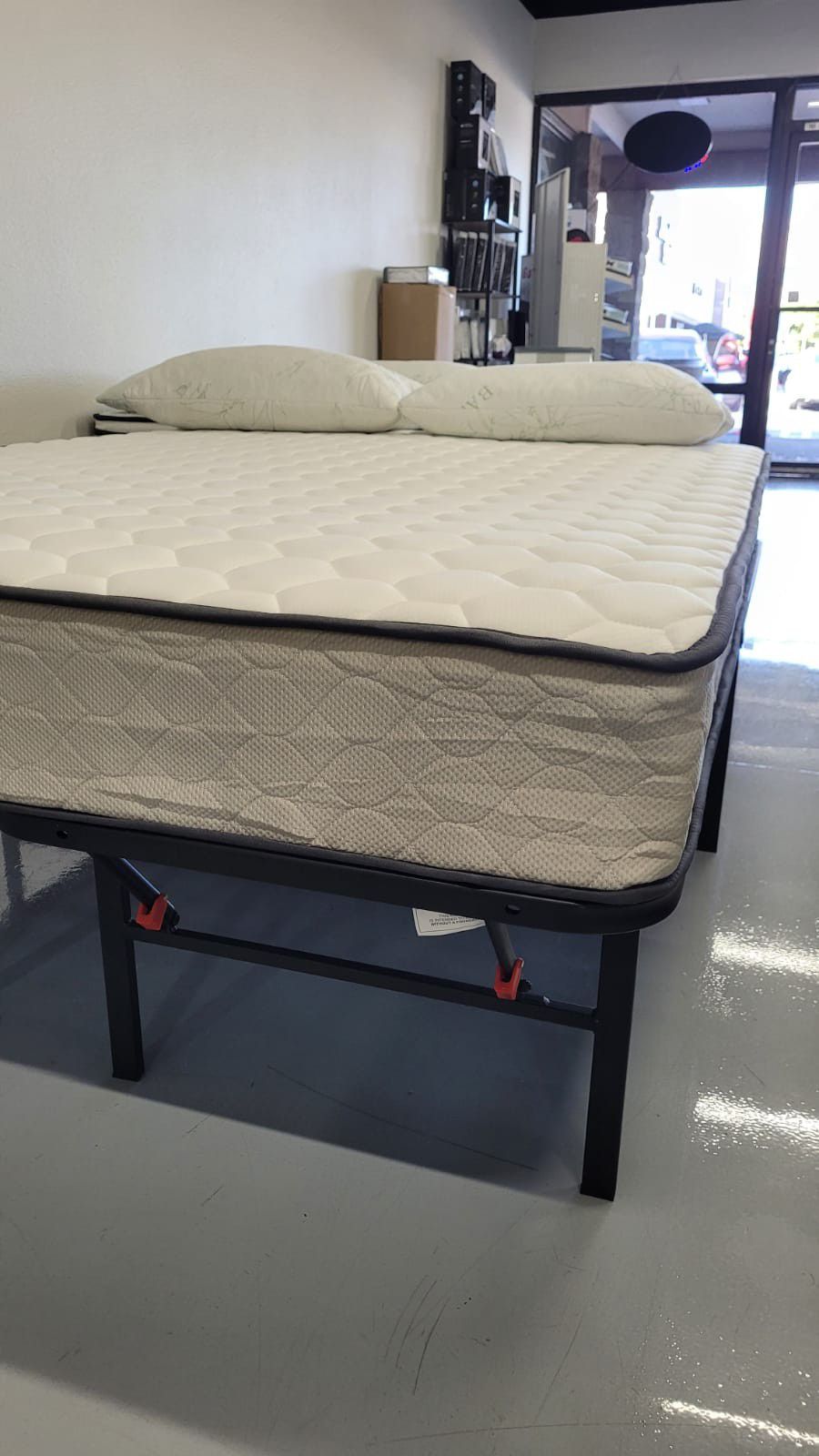 Brand New Firm Hybrid Mattress With Cooling Gel Memory Foam and Springs - Twin Full and Queen Bed In A Box 📦