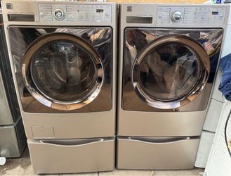 KENMORE. WASHER AND GAS DRYER