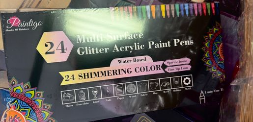 Glitter markers