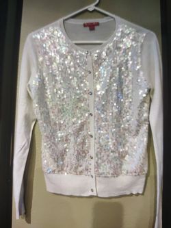 Beautiful White Sequin Sweater Size Small