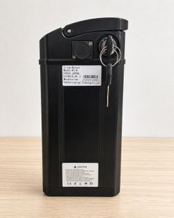 Windhorse W2-B E-Bike Battery 36V 8Ah 288Wh – Almost New w/ Key