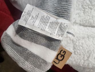 UGG Australia Home Luxury Sherpa Throw Blanket - Grey & White Striped - Ultra-Plush Reversible