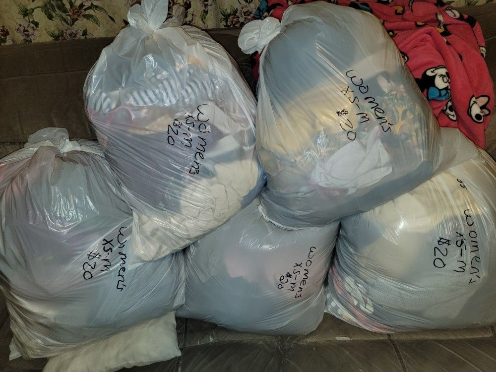 5 Bags Of Women's Clothes Size XSMALL-MEDIUM 