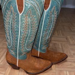 Ariat Women’s Boots Size 9B
