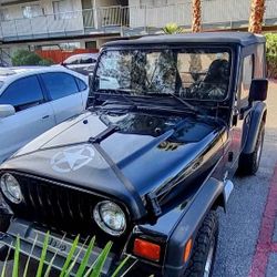 Wrangler 1999, Clean Nevada Title In Hand, Low Miles.