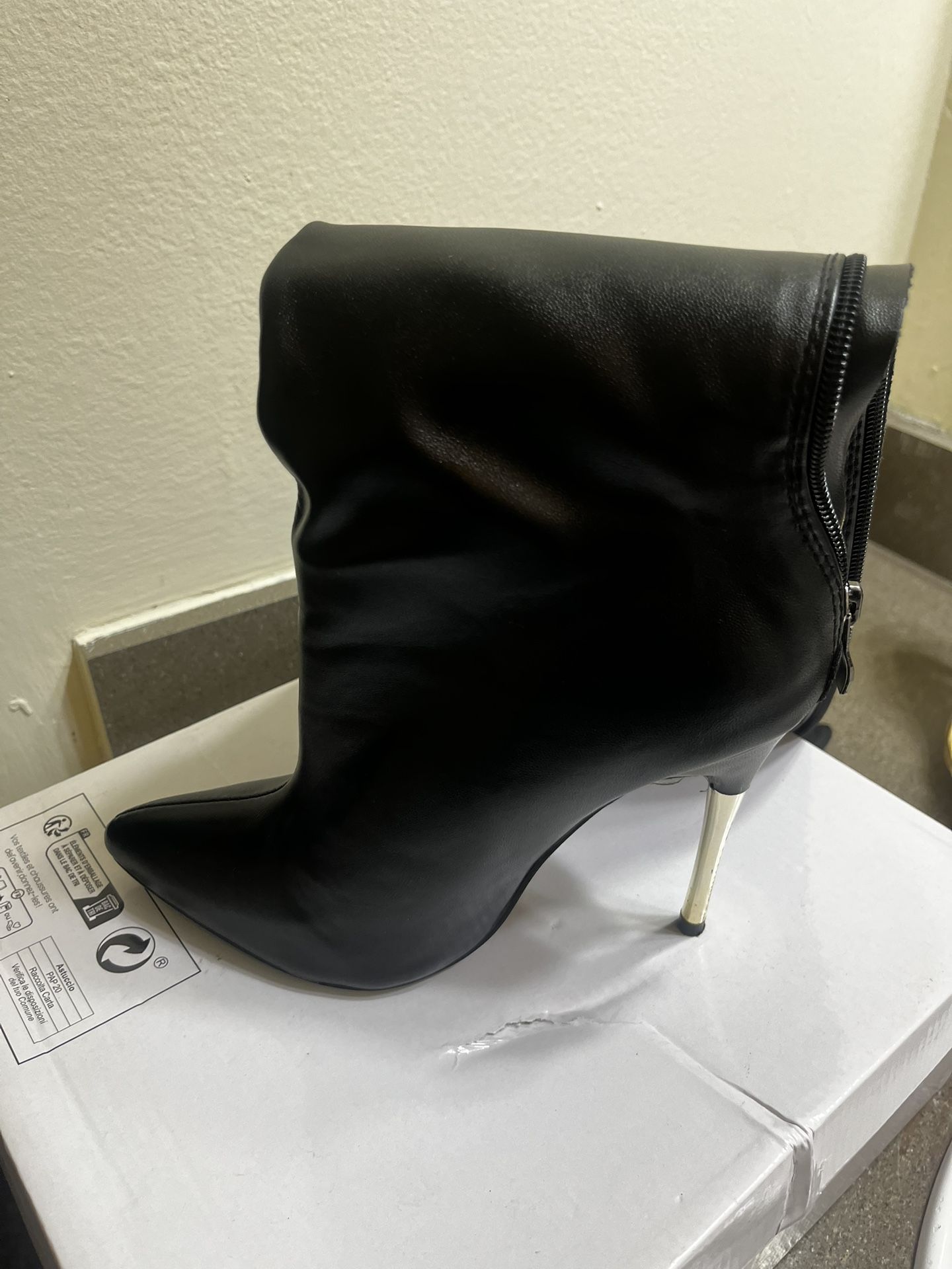 Black Thigh High Boot With Gold Heel