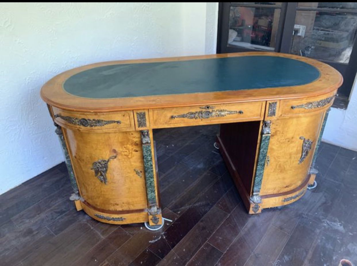 Large Antique / Vintage Desk