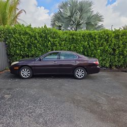 2004 Lexus ES 330