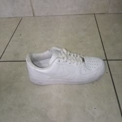 NIKE AIR FORCE ONE SIZE 11