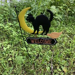 Metal Black Cat On Broom Welcome Sign Yard Stake