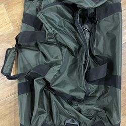 Rolling Adventure Duffle Bag XL heavy duty w/strap 34”  forest green