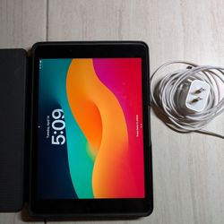 9th Generation iPad Tablet Apple 64gb